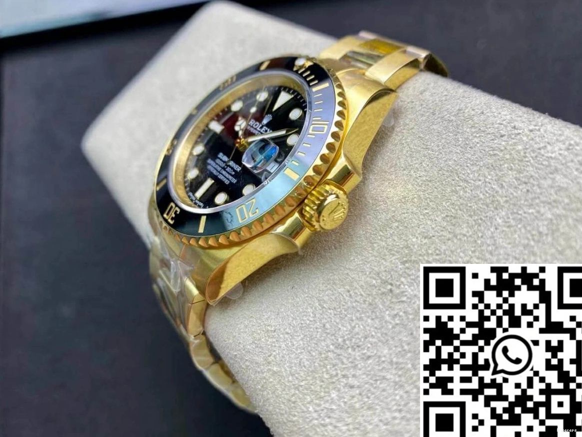 VS Yellow Rolex Factory Black Submariner Gold 116618LN-97208 Dial 0418
